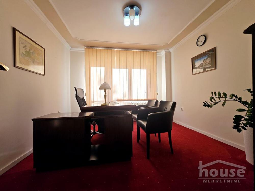Slika 5 - Stan,NOVI SAD,BULEVAR,kv: 73.00, € 192000, ID: 1064756