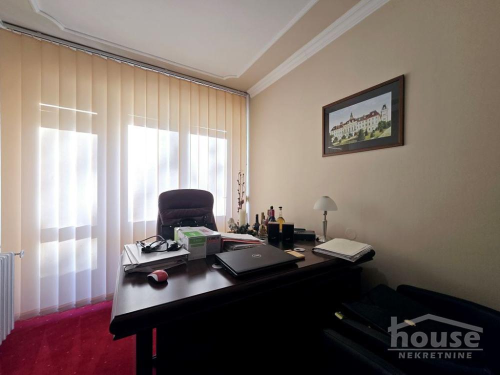 Slika 11 - Stan,NOVI SAD,BULEVAR,kv: 73.00, € 192000, ID: 1064756