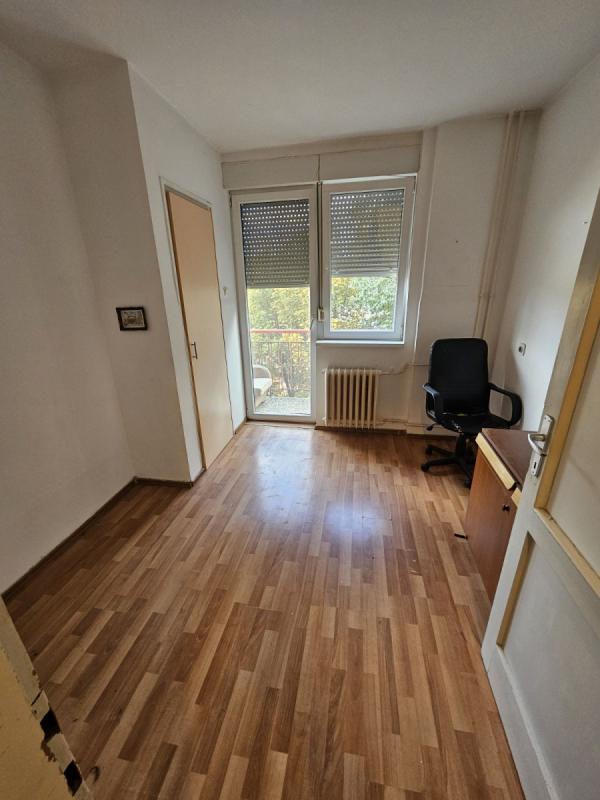 Slika 7 - Stan,NOVI SAD,CENTAR,kv: 38.00, € 113300, ID: 1058934