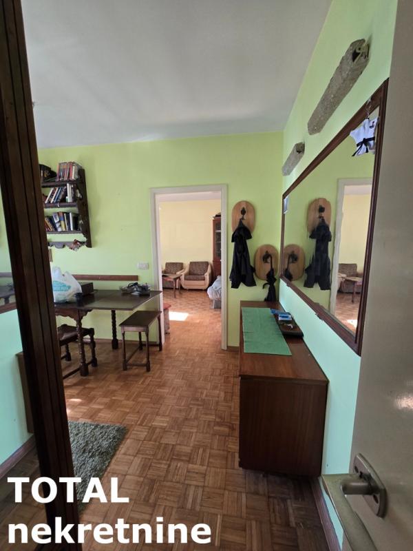 Slika 9 - Stan,NOVI SAD,CENTAR,kv: 42.00, € 120000, ID: 1101598