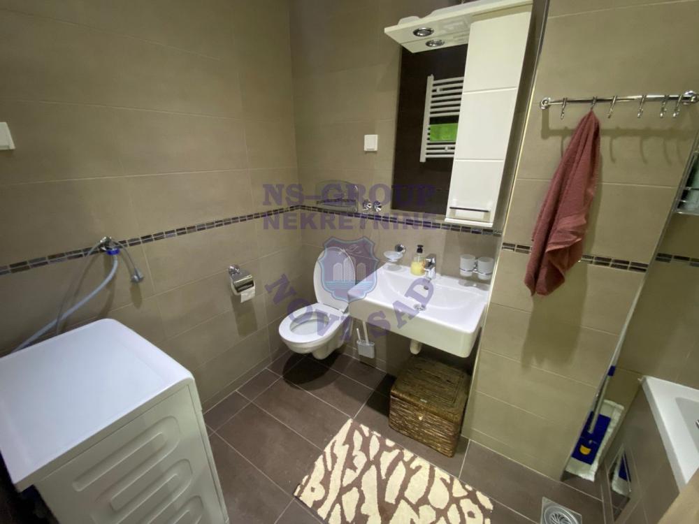 Slika 10 - Fenomenalan trosoban stan na Bulevaru Evrope