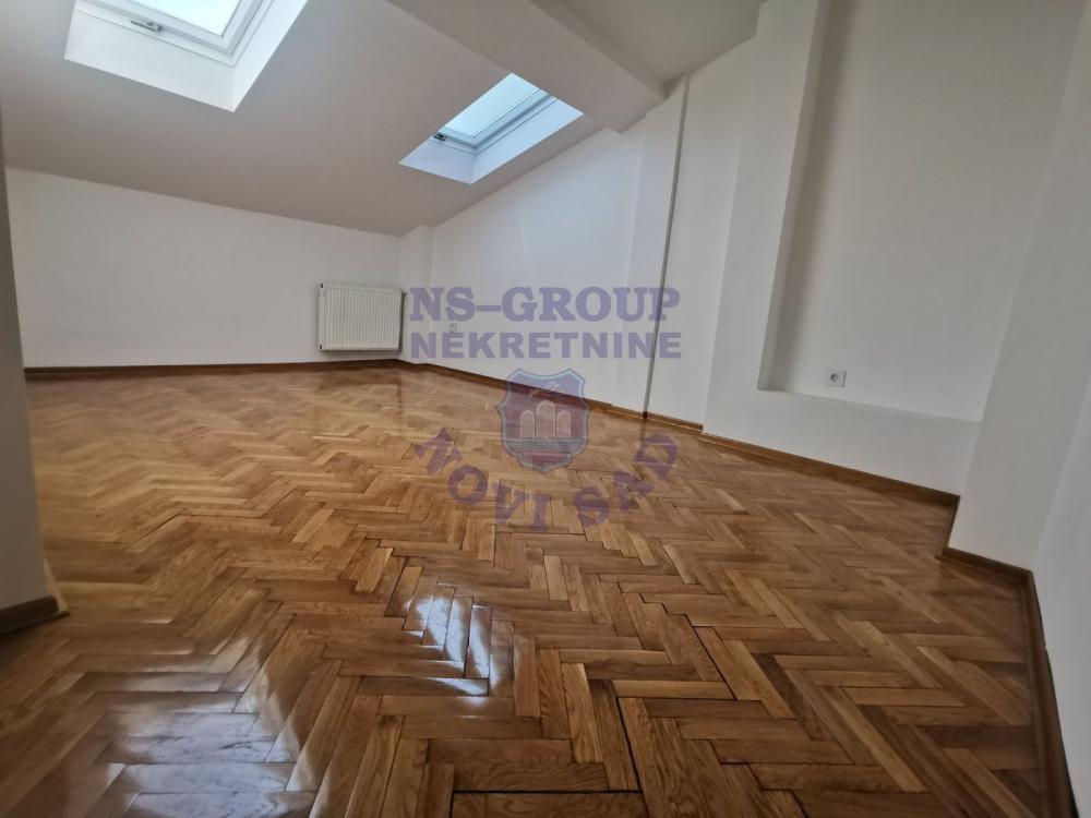 Slika 7 - Fenomenalan cetvorosoban stan na Grbavici