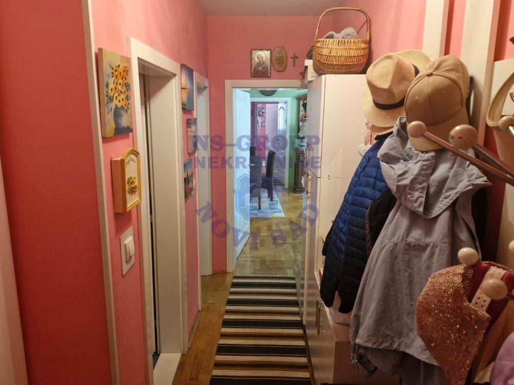 Slika 11 - Prodaja stana, 77m2, Grbavica Novi Sad, sa terasom, ima lift