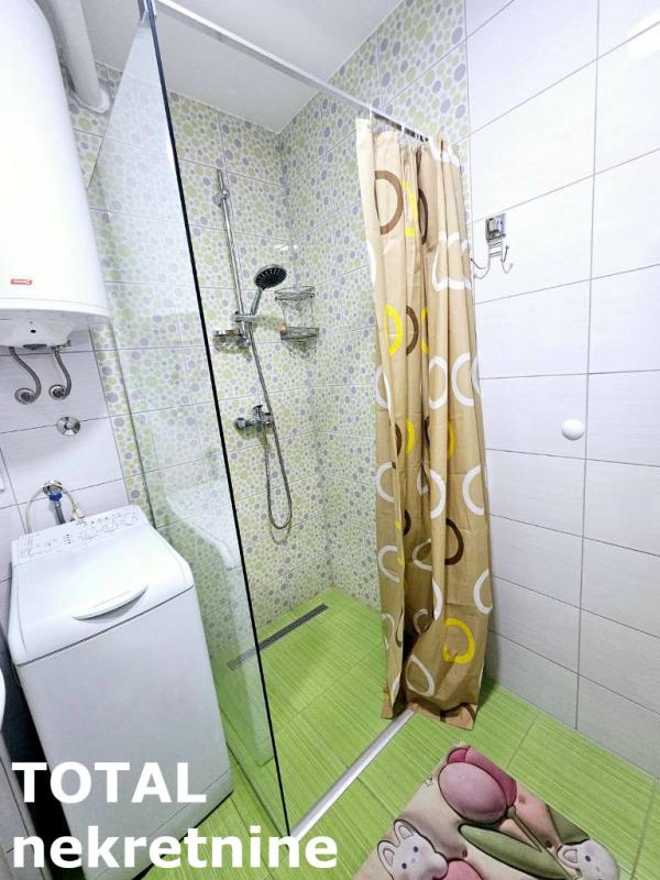 Slika 7 - Stan,NOVI SAD,BULEVAR,kv: 33.00, € 103950, ID: 1101642