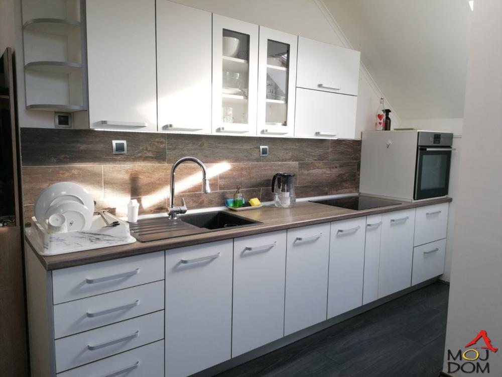 Slika 8 - Stan,NOVI SAD,DETELINARA,kv: 36, € 72100, ID: 1030706