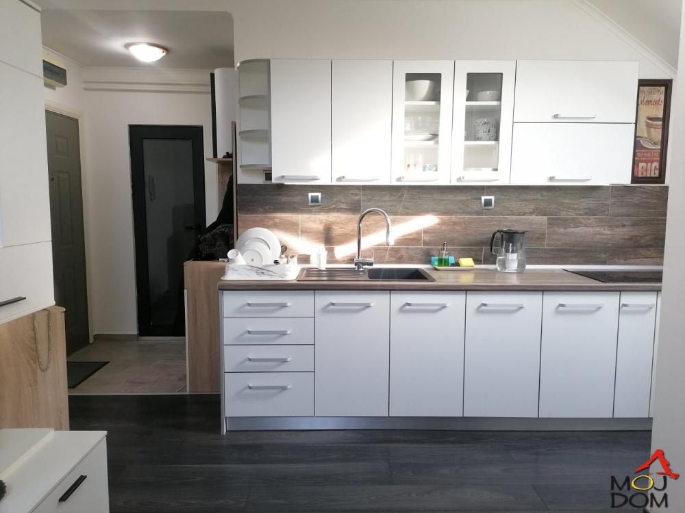 Slika 7 - Stan,NOVI SAD,DETELINARA,kv: 36, € 72100, ID: 1030706