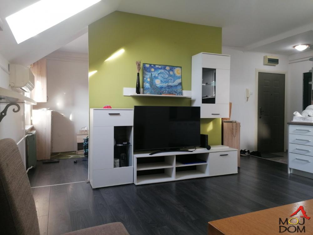 Slika 1 - Stan,NOVI SAD,DETELINARA,kv: 36, € 72100, ID: 1030706