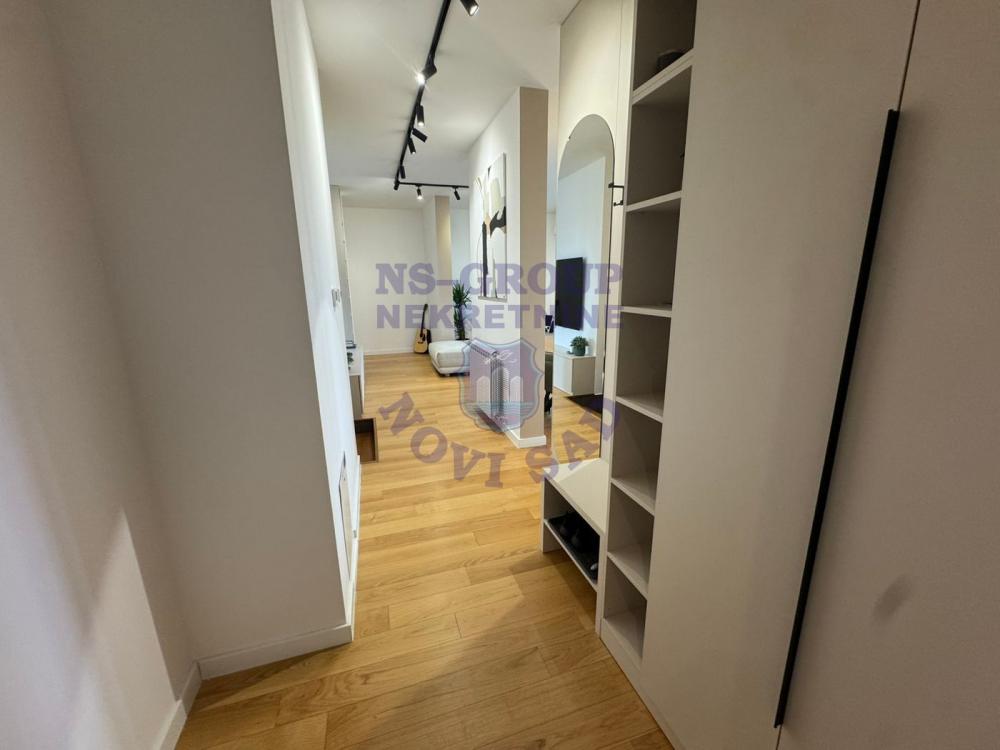 Slika 5 - Odlican stan na Petrovaradinu