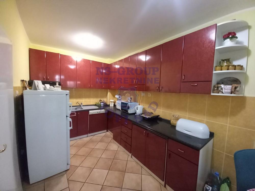 Slika 2 - Odlican troiposoban stan na Grbavici!