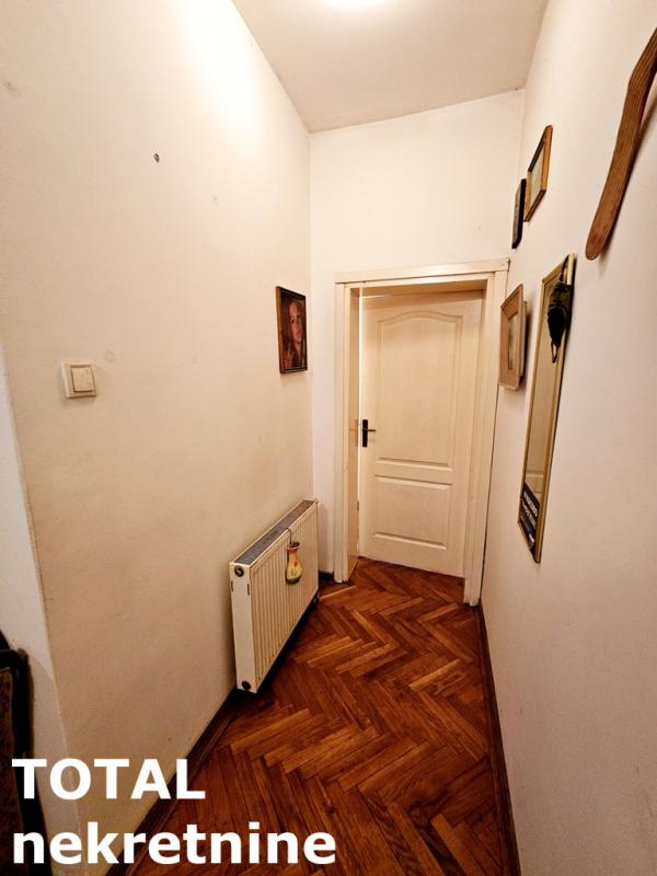 Slika 7 - Stan,NOVI SAD,CENTAR,kv: 52.00, € 156000, ID: 1101651