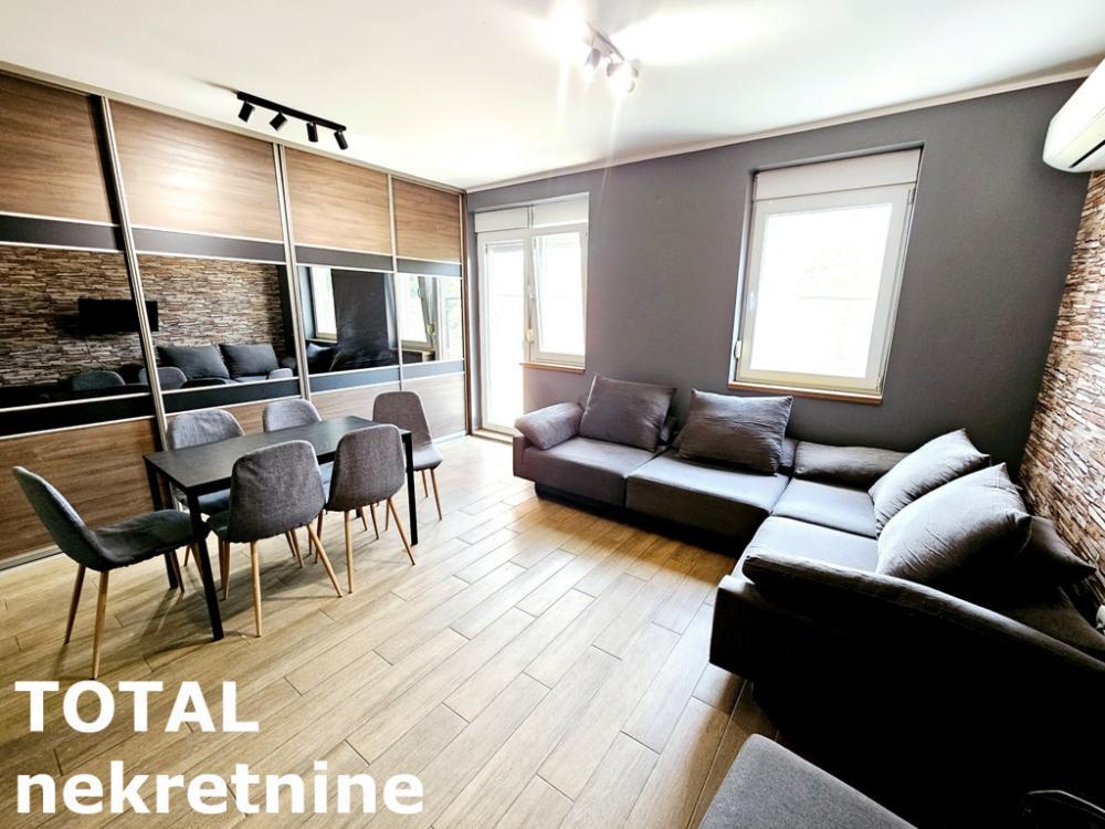 Glavna slika -Stan,PETROVARADIN,KARAGACA,kv: 106.00, € 175000, ID: 1101650