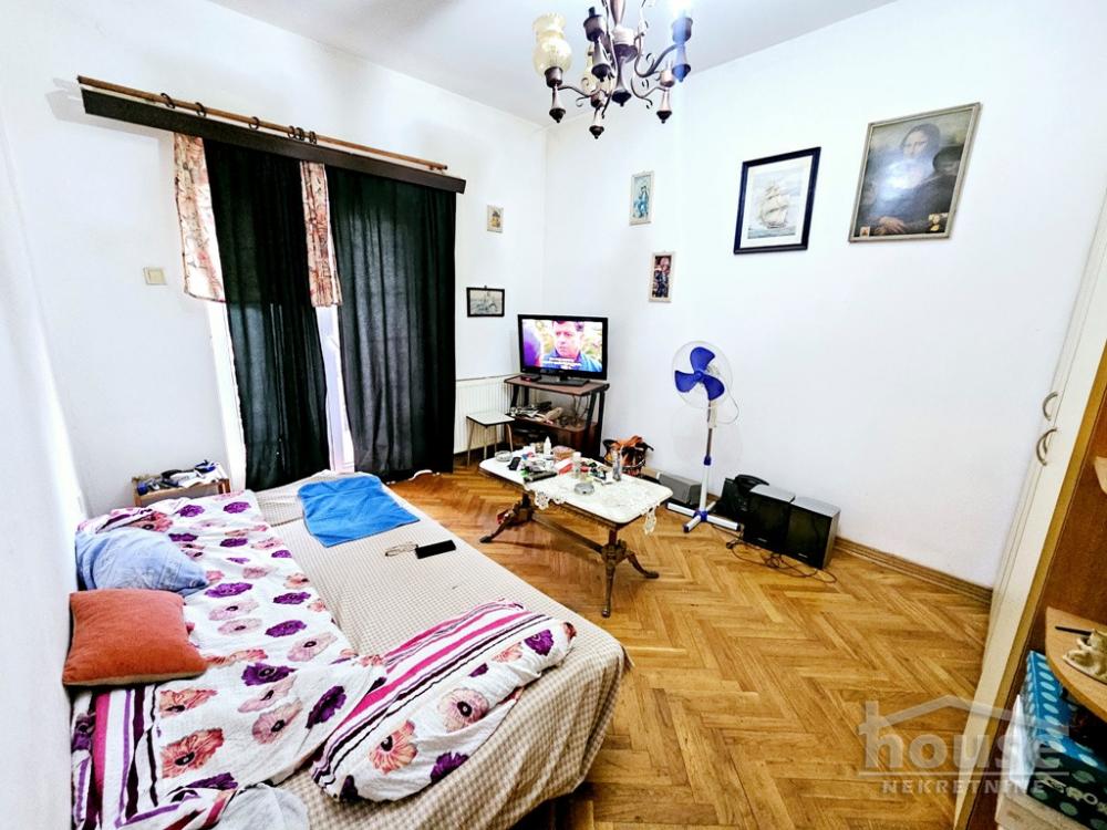 Slika 4 - Stan,NOVI SAD,CENTAR,kv: 52.00, € 156000, ID: 1064803