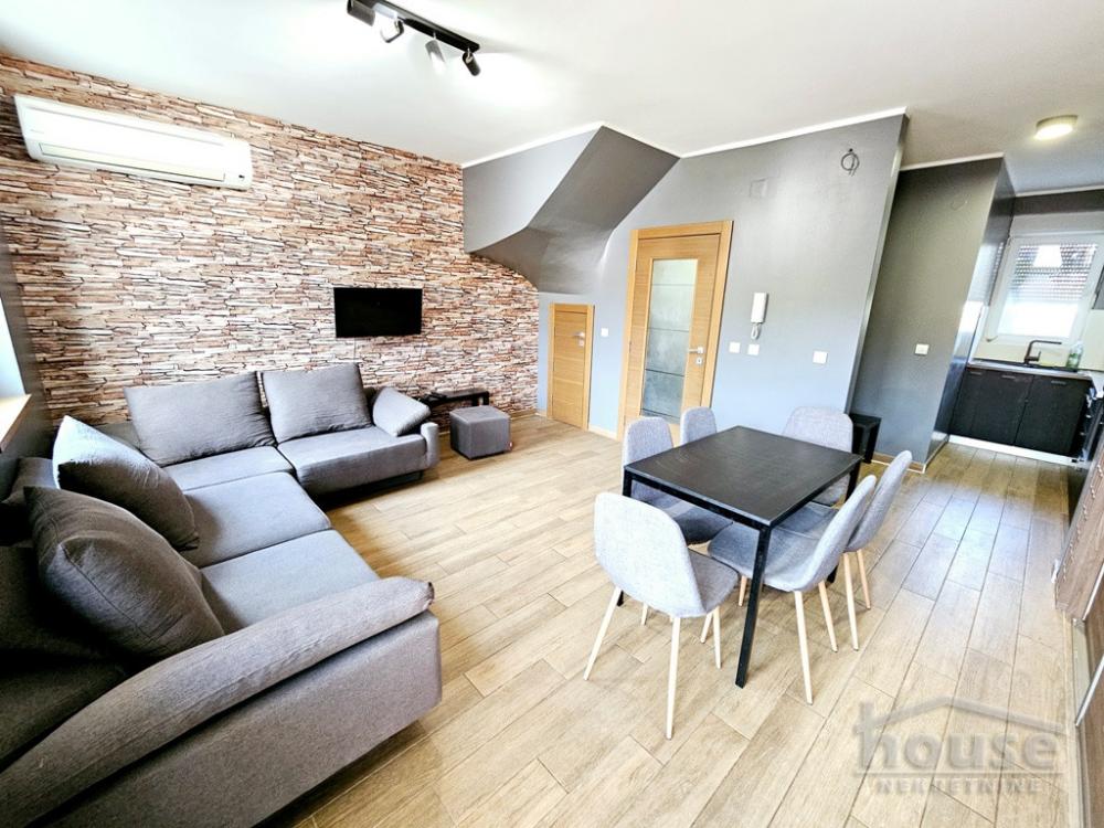 Slika 2 - Stan,PETROVARADIN,KARAGACA,kv: 106.00, € 175000, ID: 1064802