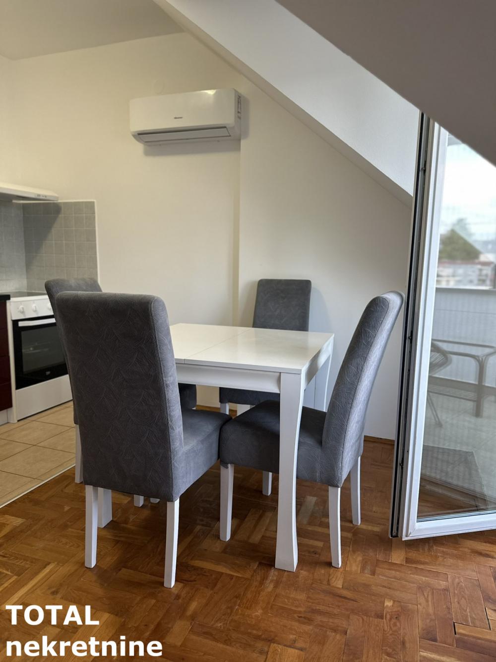 Slika 5 - Stan,NOVI SAD,SAJAM,kv: 43.00, € 135000, ID: 1101444