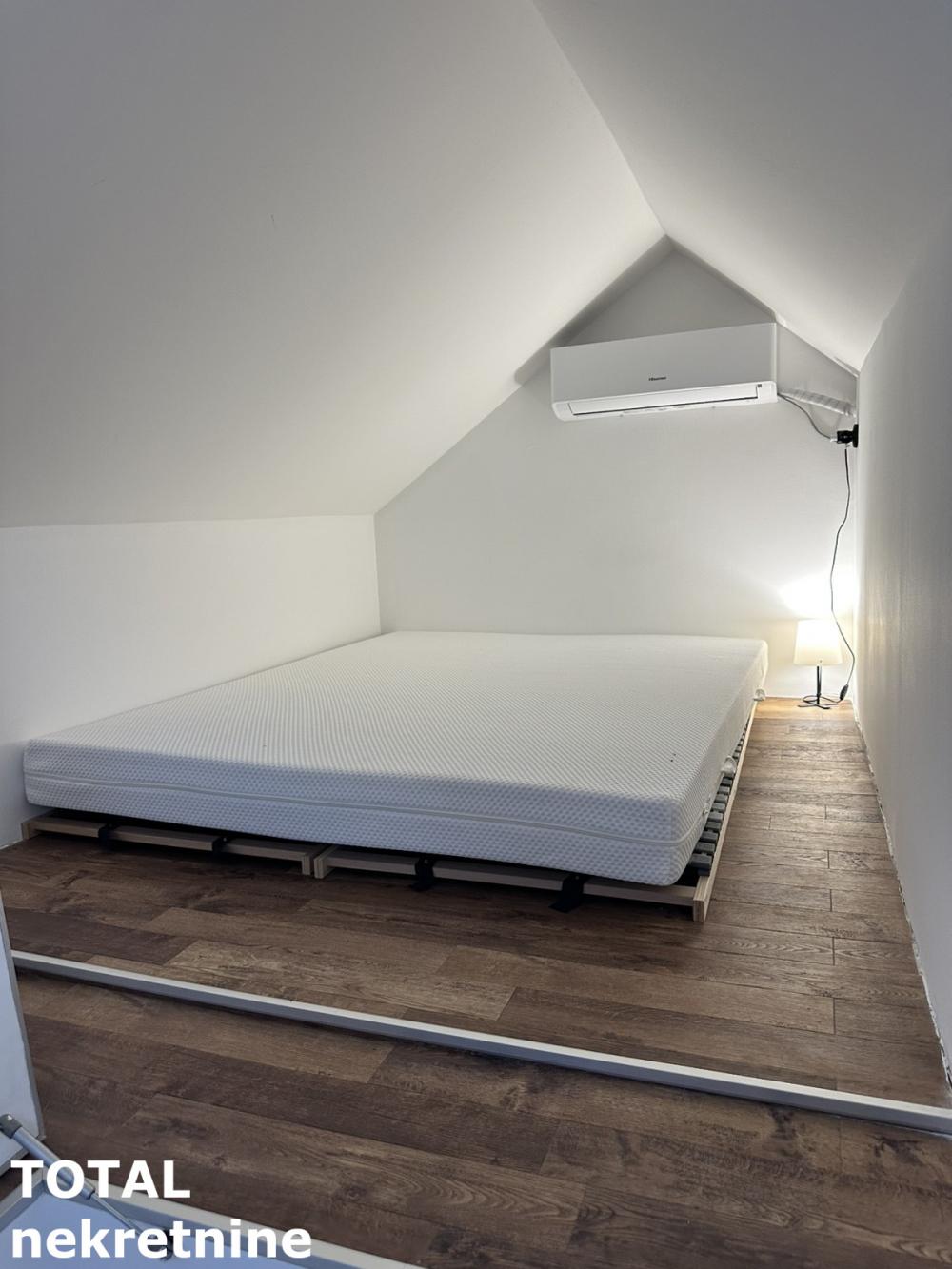 Slika 9 - Stan,NOVI SAD,SAJAM,kv: 43.00, € 135000, ID: 1101444