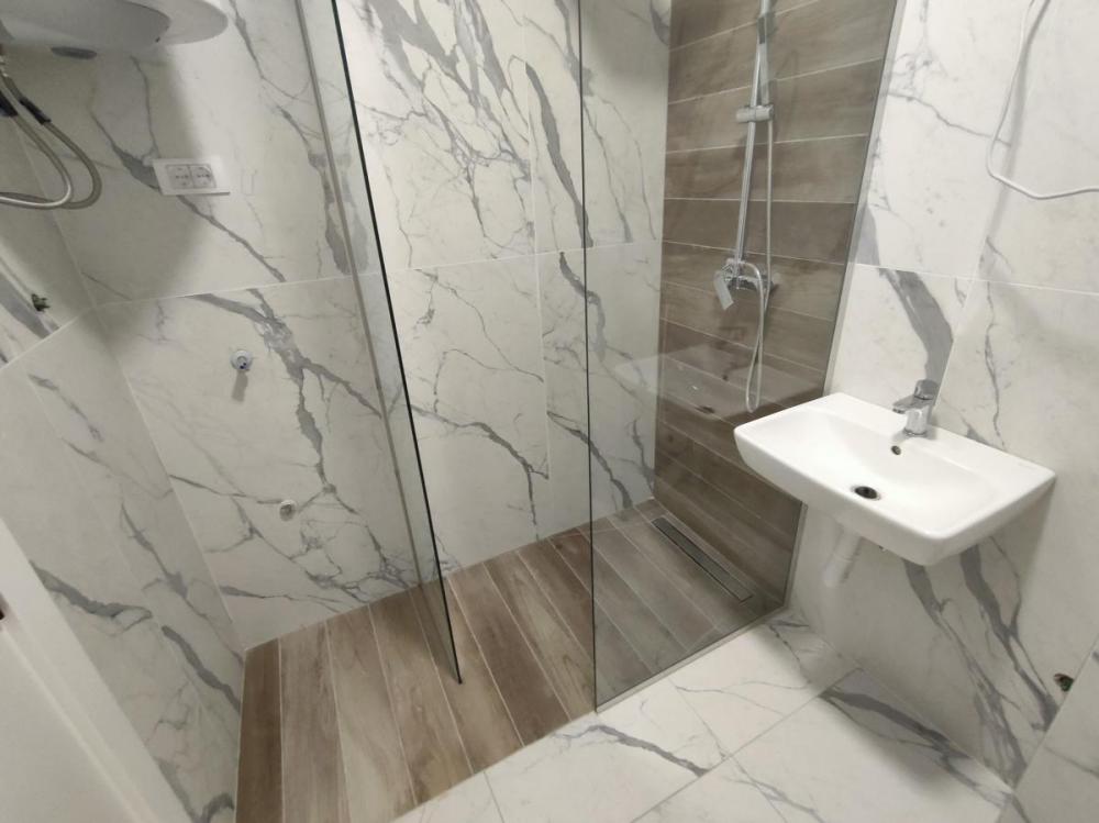 Slika 3 - Troiposoban 78m Bulevar Patrijarha Pavla + parking useljivo novo