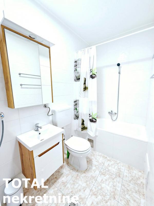 Slika 8 - Stan,NOVI SAD,BULEVAR EVROPE,kv: 37.00, € 125000, ID: 1101611