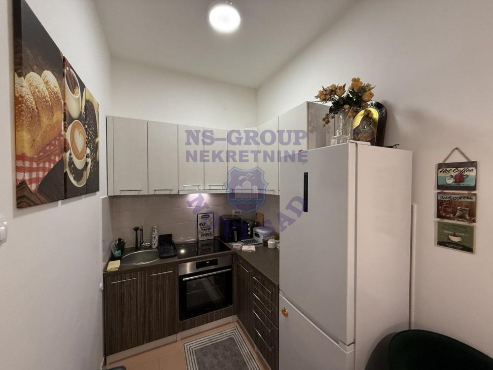 Slika 7 - Dvosoban, 40m2, Klisa Novi Sad, sa terasom, ima lift