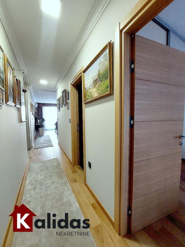 Slika 10 - Stan,NOVI SAD,SAJAM,kv: 72, € 259500, ID: 1008280