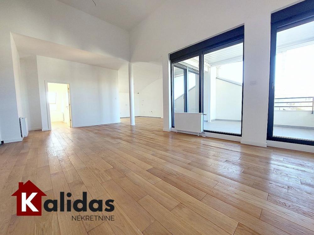 Glavna slika -Stan,NOVI SAD,CENTAR,kv: 160, € 398800, ID: 1008286