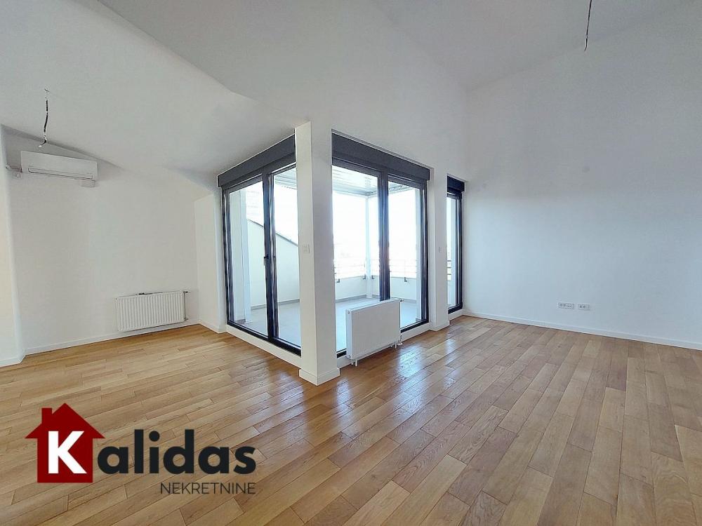 Slika 1 - Stan,NOVI SAD,CENTAR,kv: 160, € 398800, ID: 1008286
