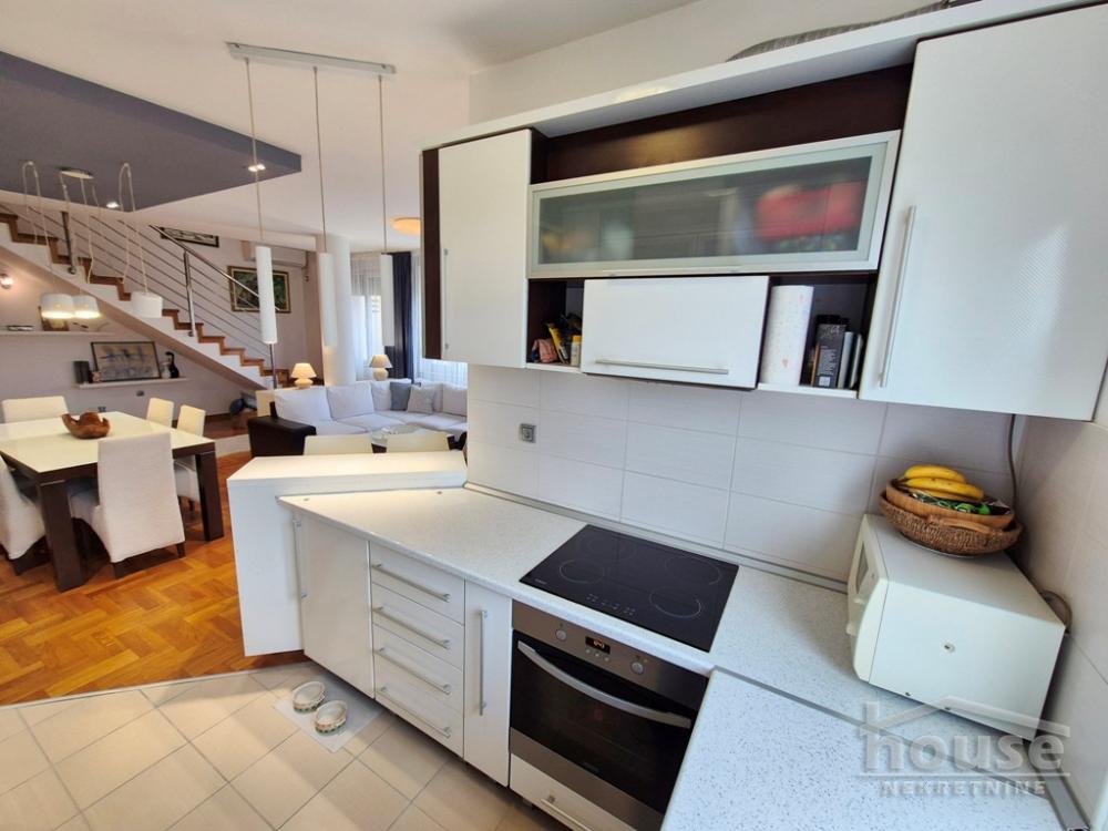 Slika 7 - Stan,NOVI SAD,CENTAR,kv: 144.00, € 432000, ID: 1064532