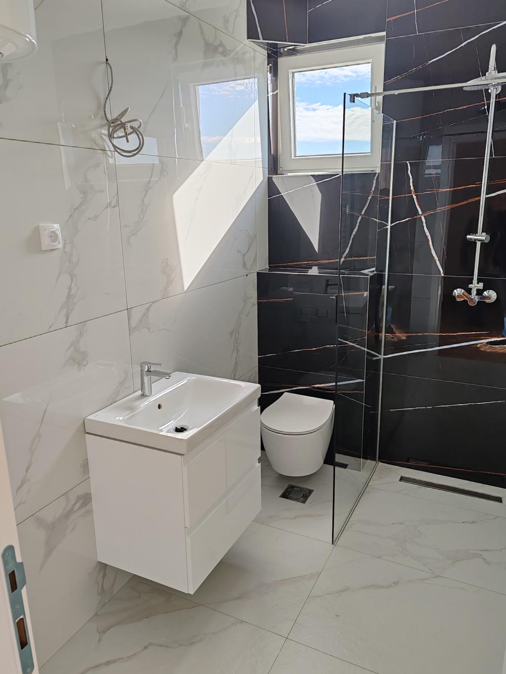 Slika 4 - Prodaja stana, 38m2, Bolmanska  Novi Sad, sa terasom, ima lift