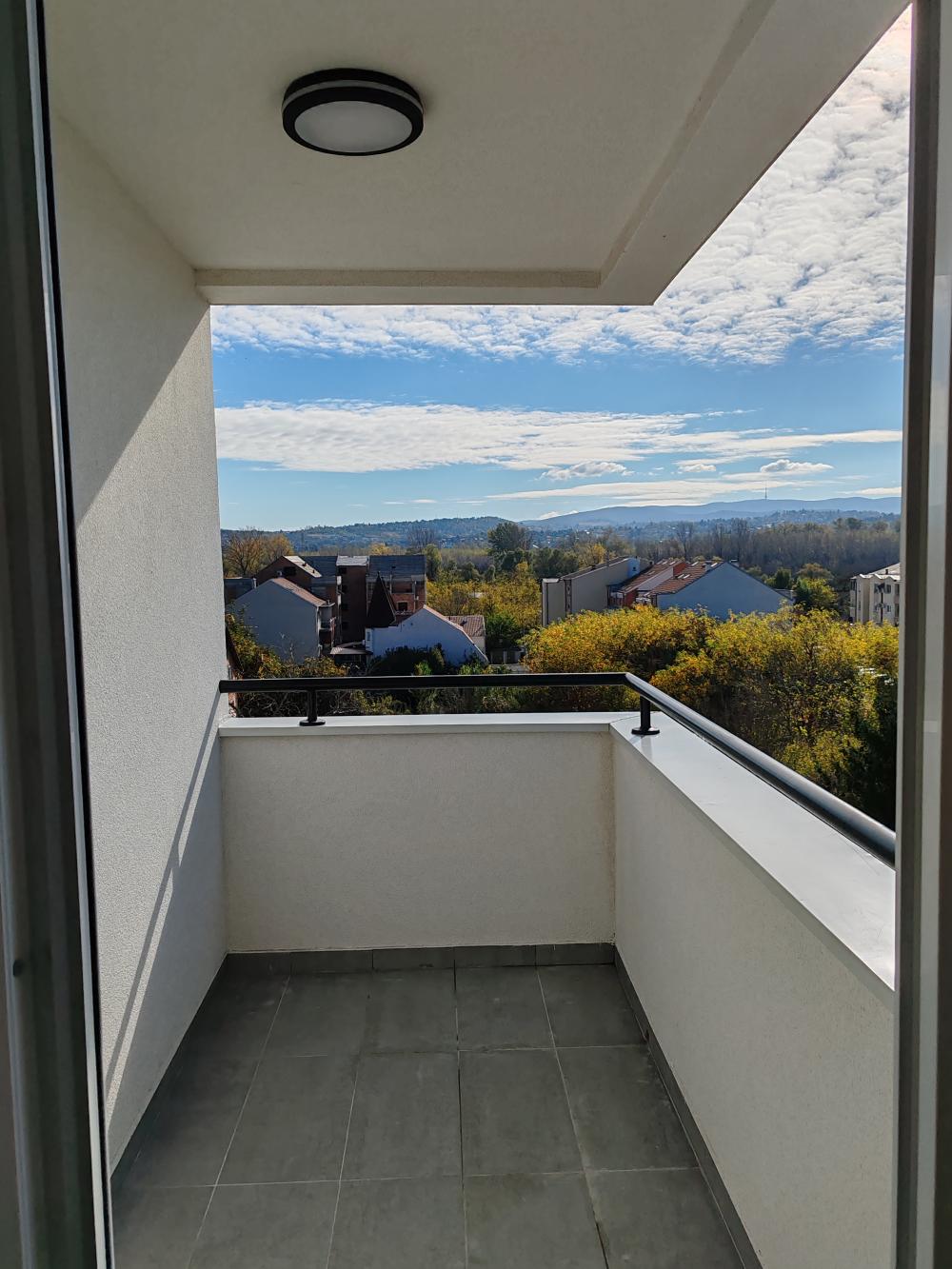 Slika 6 - Prodaja stana, 38m2, Bolmanska  Novi Sad, sa terasom, ima lift