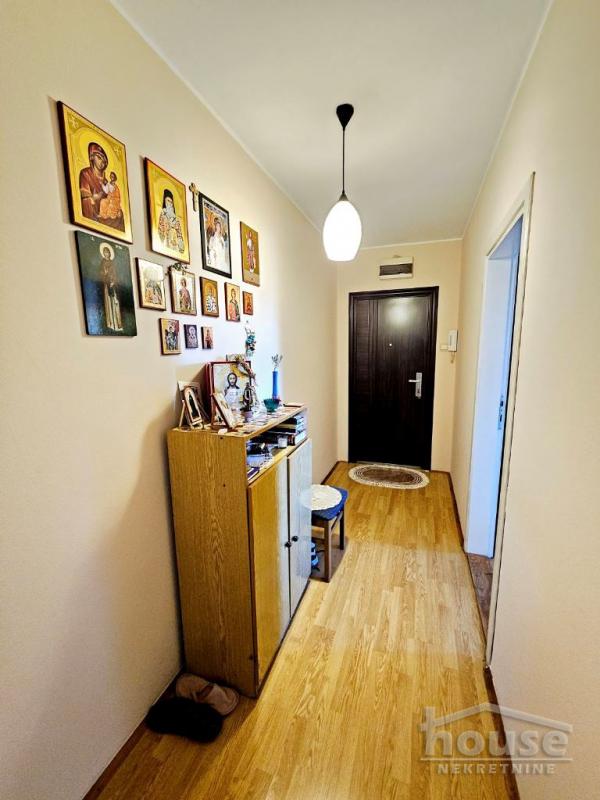 Slika 11 - Stan,NOVI SAD,ZELEZNICKA STANICA,kv: 69.00, € 160000, ID: 1064824