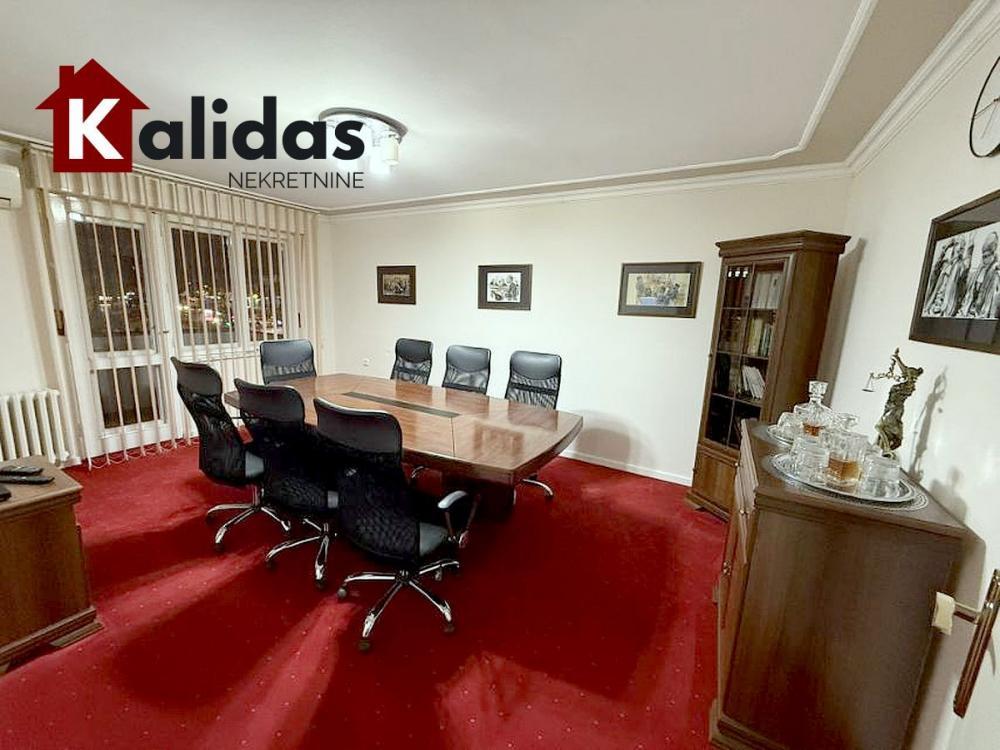 Glavna slika -Stan,NOVI SAD,BULEVAR,kv: 73, € 197760, ID: 1008283