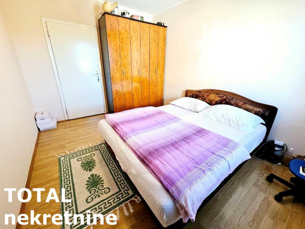 Slika 6 - Stan,NOVI SAD,ZELEZNICKA STANICA,kv: 69.00, € 160000, ID: 1101672