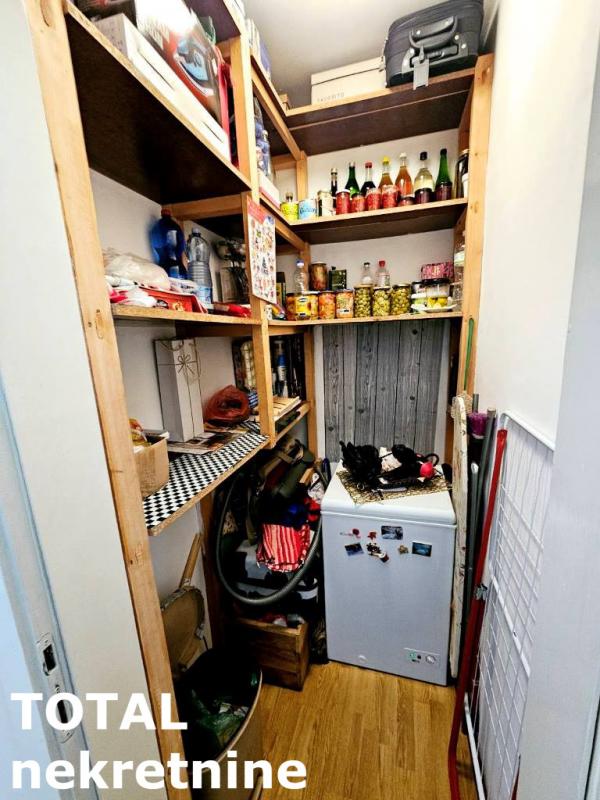 Slika 11 - Stan,NOVI SAD,ZELEZNICKA STANICA,kv: 69.00, € 160000, ID: 1101672