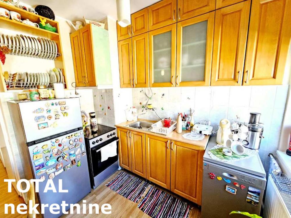 Slika 4 - Stan,NOVI SAD,ZELEZNICKA STANICA,kv: 69.00, € 160000, ID: 1101672