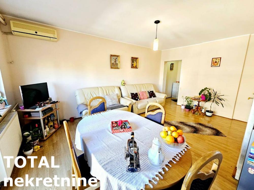 Slika 1 - Stan,NOVI SAD,ZELEZNICKA STANICA,kv: 69.00, € 160000, ID: 1101672