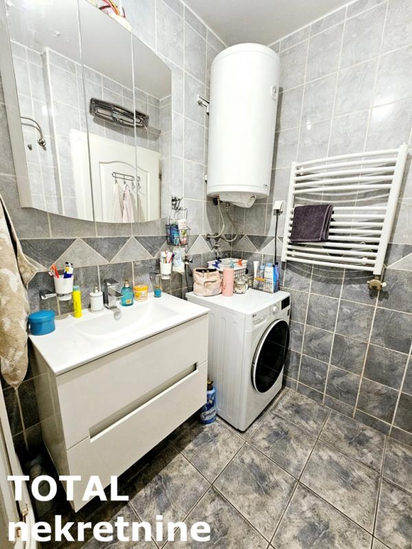 Slika 10 - Stan,NOVI SAD,GRBAVICA,kv: 46.00, € 138000, ID: 1101643