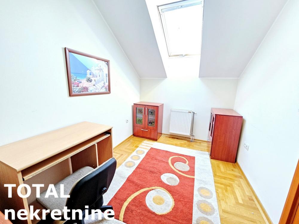 Slika 9 - Stan,NOVI SAD,GRBAVICA,kv: 37.00, € 120000, ID: 1101599