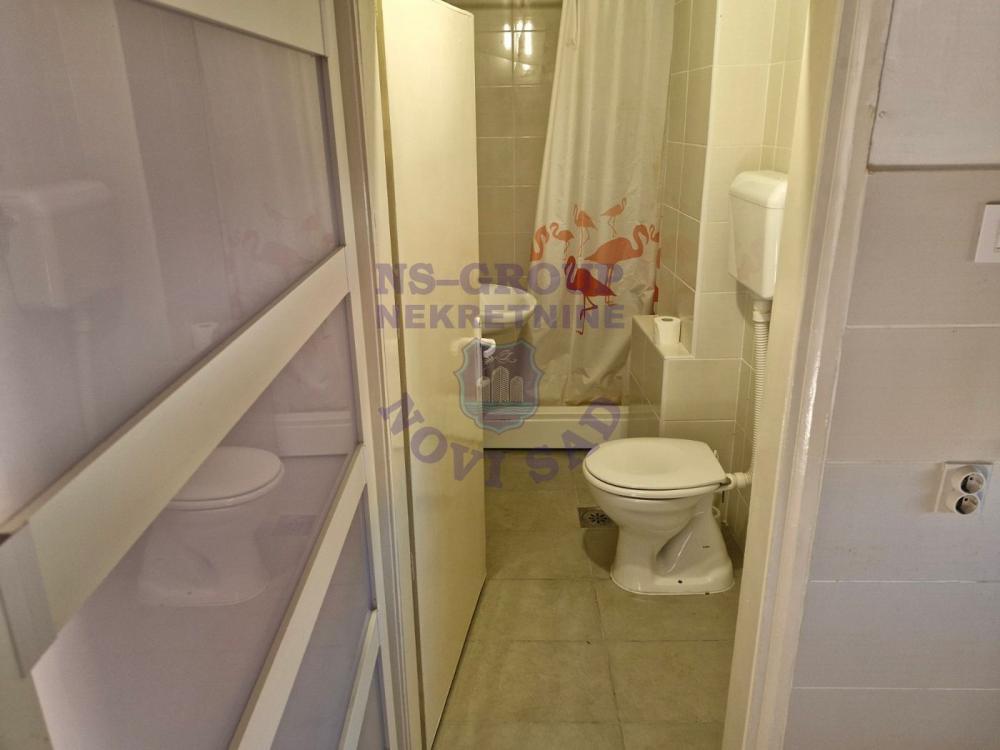 Slika 8 - Jednoiposoban stan na Podbari !