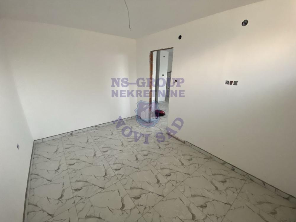 Slika 4 - Nov jednoiposoban komforan stan od 43m2!