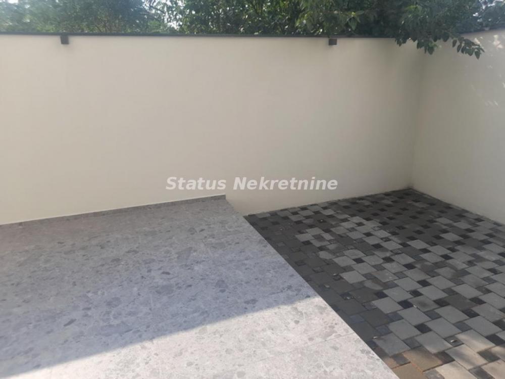 Slika 4 - Adice- Useljiv Lep Jednoiposoban stan 30 m2 sa Gratis Terasom od 50 m2-065/385 8880