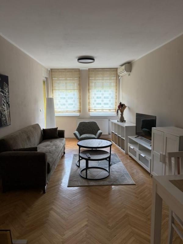 Slika 2 - Dvosoban stan na Grbavici