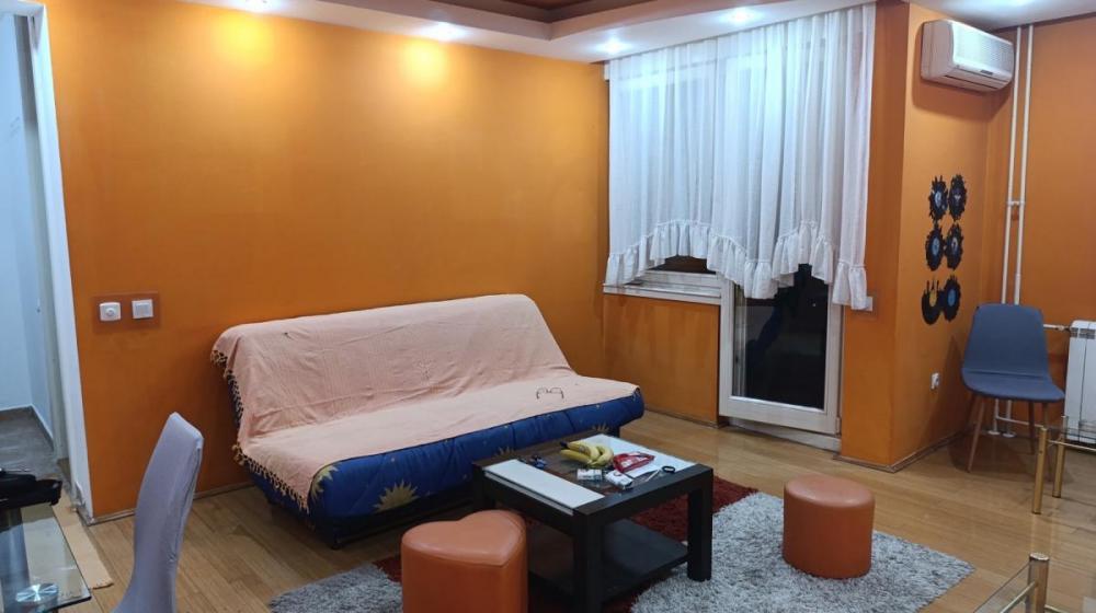 Slika 2 - Dvosoban stan 53m Bul. Oslobođenja