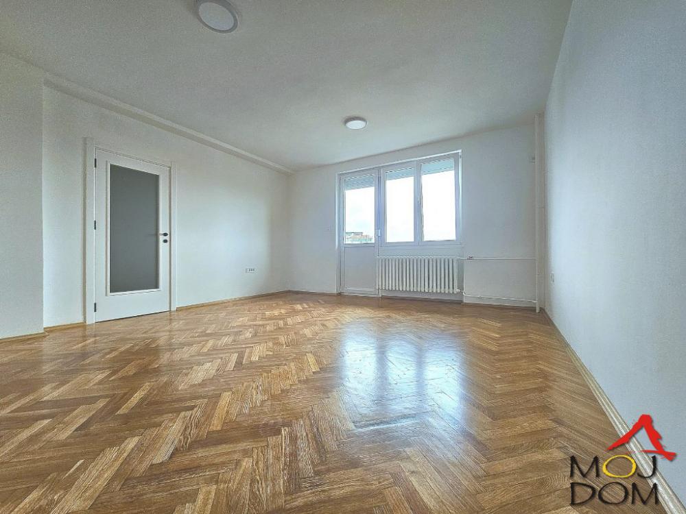 Slika 1 - Stan,NOVI SAD,BULEVAR,kv: 64, € 174500, ID: 1031341