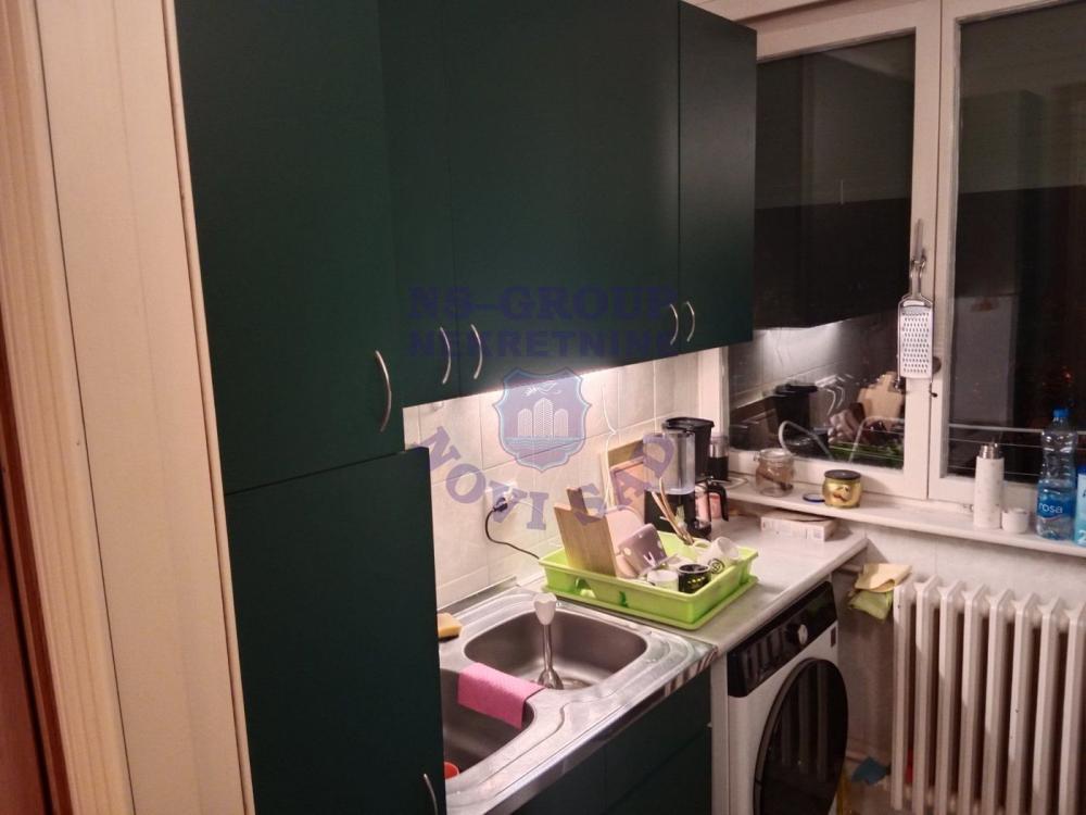 Slika 6 - Predstavljamo Vam uknjižen stan od 43m2 na jednoj od najtraženijih lokacija u Novom Sadu.