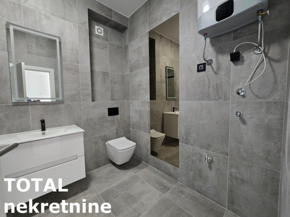 Slika 7 - Stan,NOVI SAD,GRBAVICA,kv: 400.00, € 628000, ID: 1101706