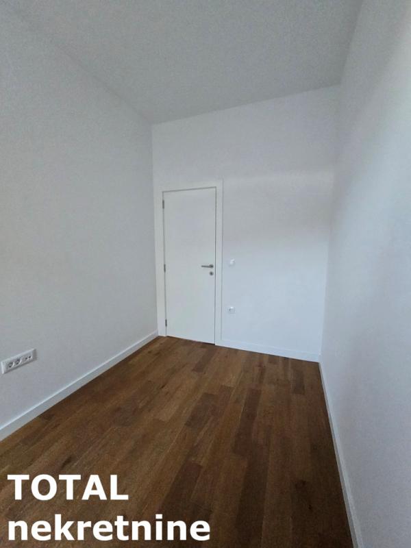 Slika 8 - Stan,NOVI SAD,GRBAVICA,kv: 120.00, € 318130, ID: 1101707