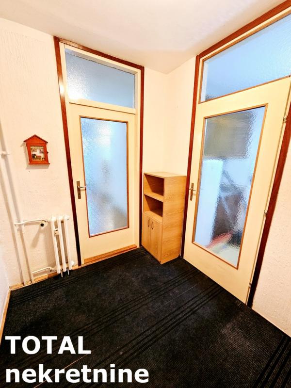 Slika 10 - Stan,PETROVARADIN,BLOK 8,kv: 53.00, € 103350, ID: 1101665