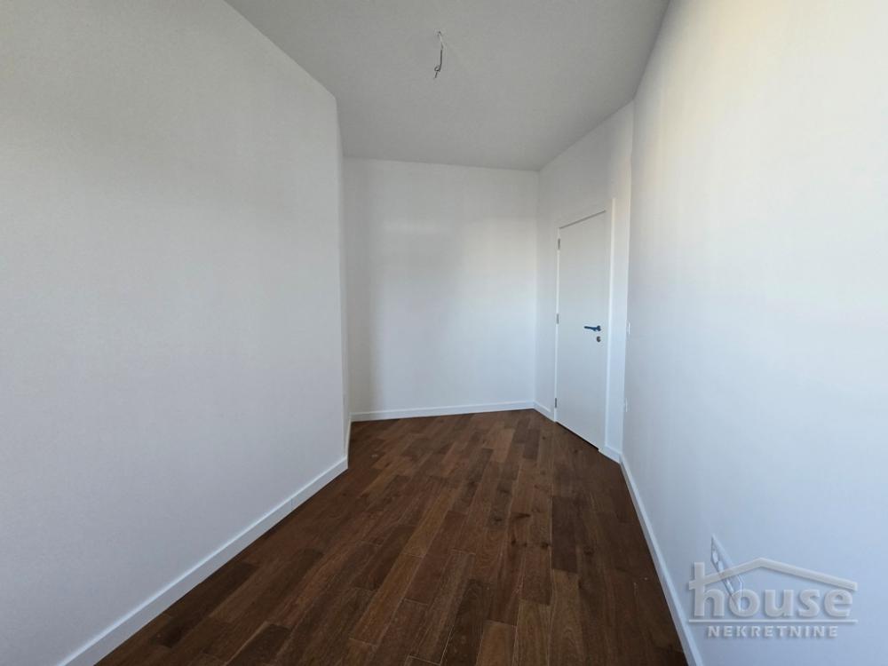 Slika 10 - Stan,NOVI SAD,GRBAVICA,kv: 120.00, € 318130, ID: 1064859