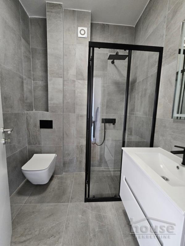 Slika 11 - Stan,NOVI SAD,GRBAVICA,kv: 400.00, € 628000, ID: 1064858