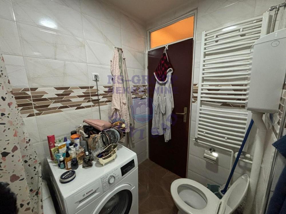 Slika 10 - Predstavljamo Vam jednu odliČnu nekretnu na izuzetno trazenoj i atraktivnoj lokaciji. 