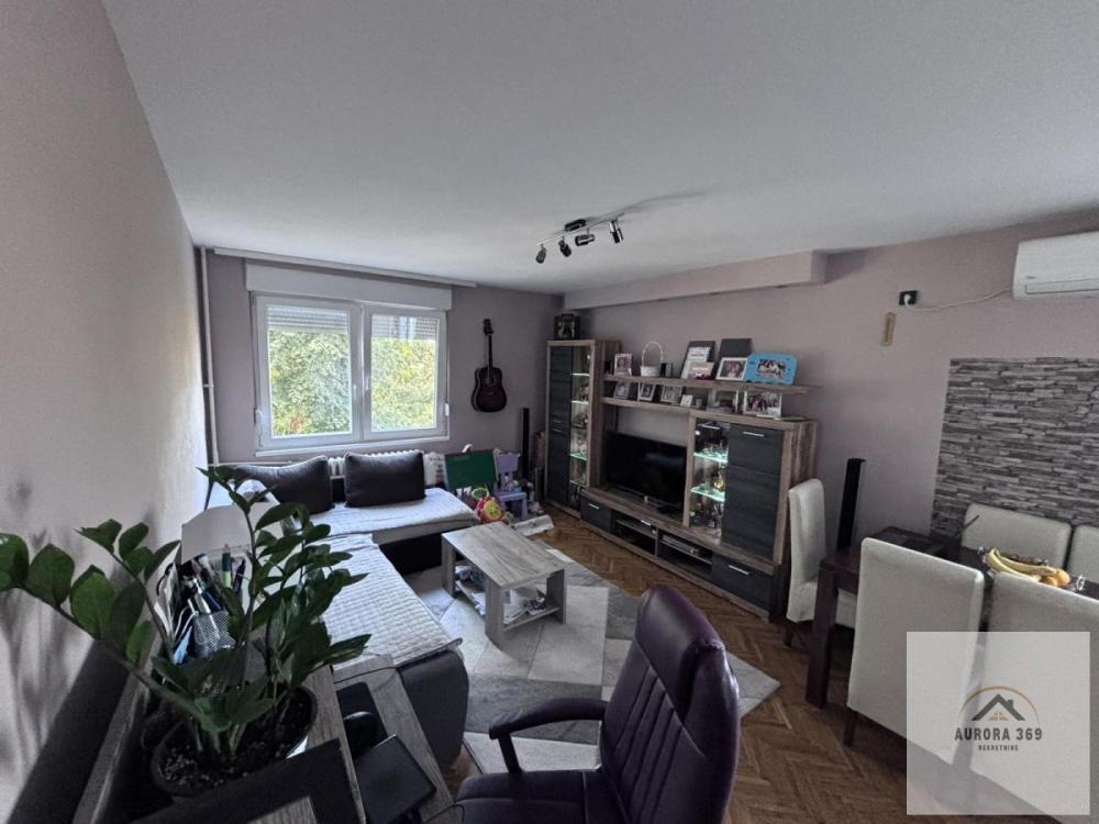 Glavna slika -NOVI SAD, ŽELEZNIČKA STANICA, ODLIČAN DVOSOBAN NAMEŠTEN STAN